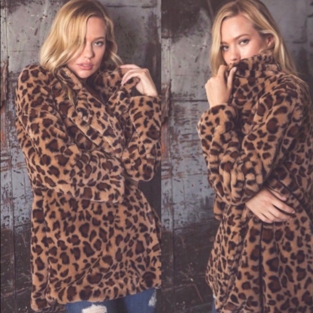 Faux Faur Leopard print Jacket - Picture 4 of 8